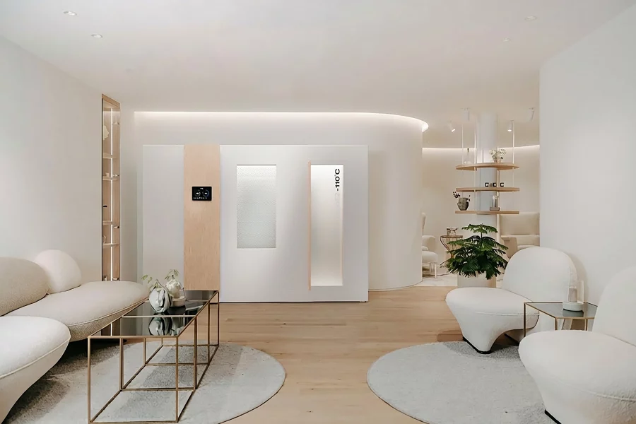 Druschke cryoE2 all-in-one Kältekammer steht in einem stilvollen Spa